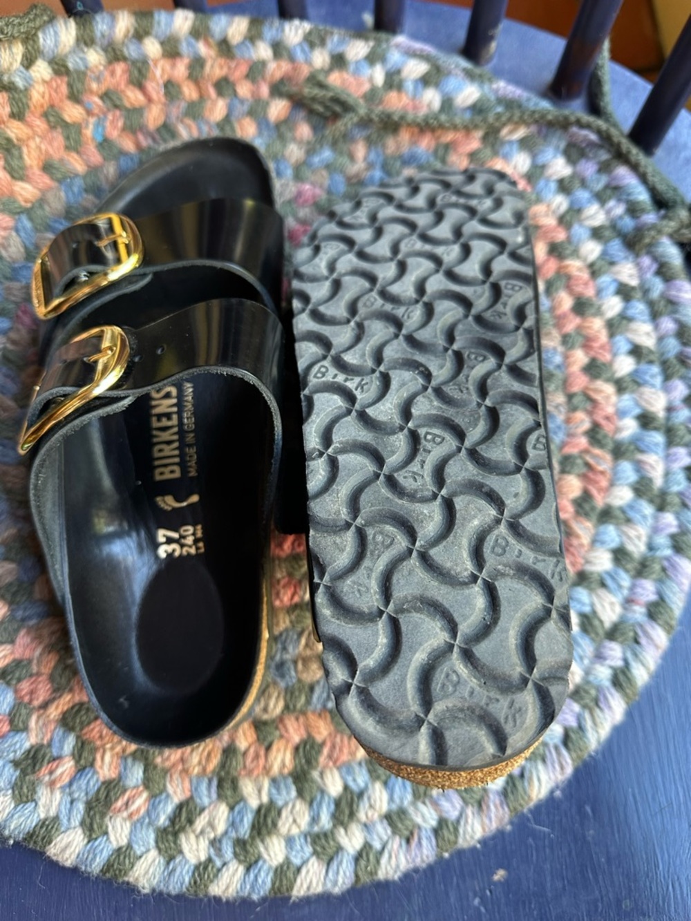 Arizona Big Buckle
Natural Leather Patent 37N, website for 175$ - Picture 3 of 6